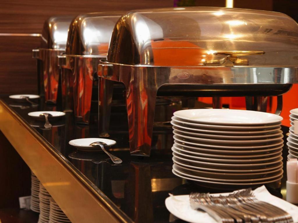 U Stay Hotel Mangga Besar Джакарта Екстер'єр фото